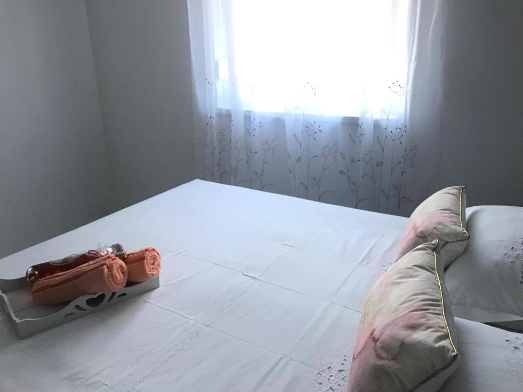 Hedonist-Luxury 2 Bedroom Apartment With Private Hot Tub, Garden And Free Parking 트로기르 외부 사진