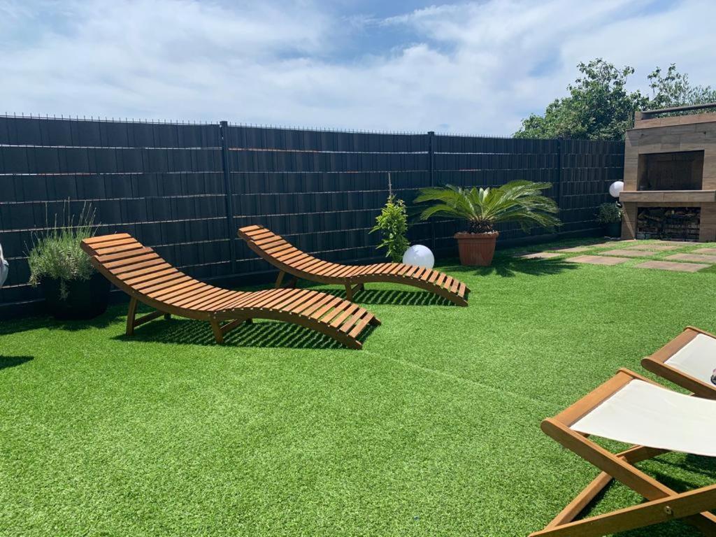 Hedonist-Luxury 2 Bedroom Apartment With Private Hot Tub, Garden And Free Parking 트로기르 외부 사진